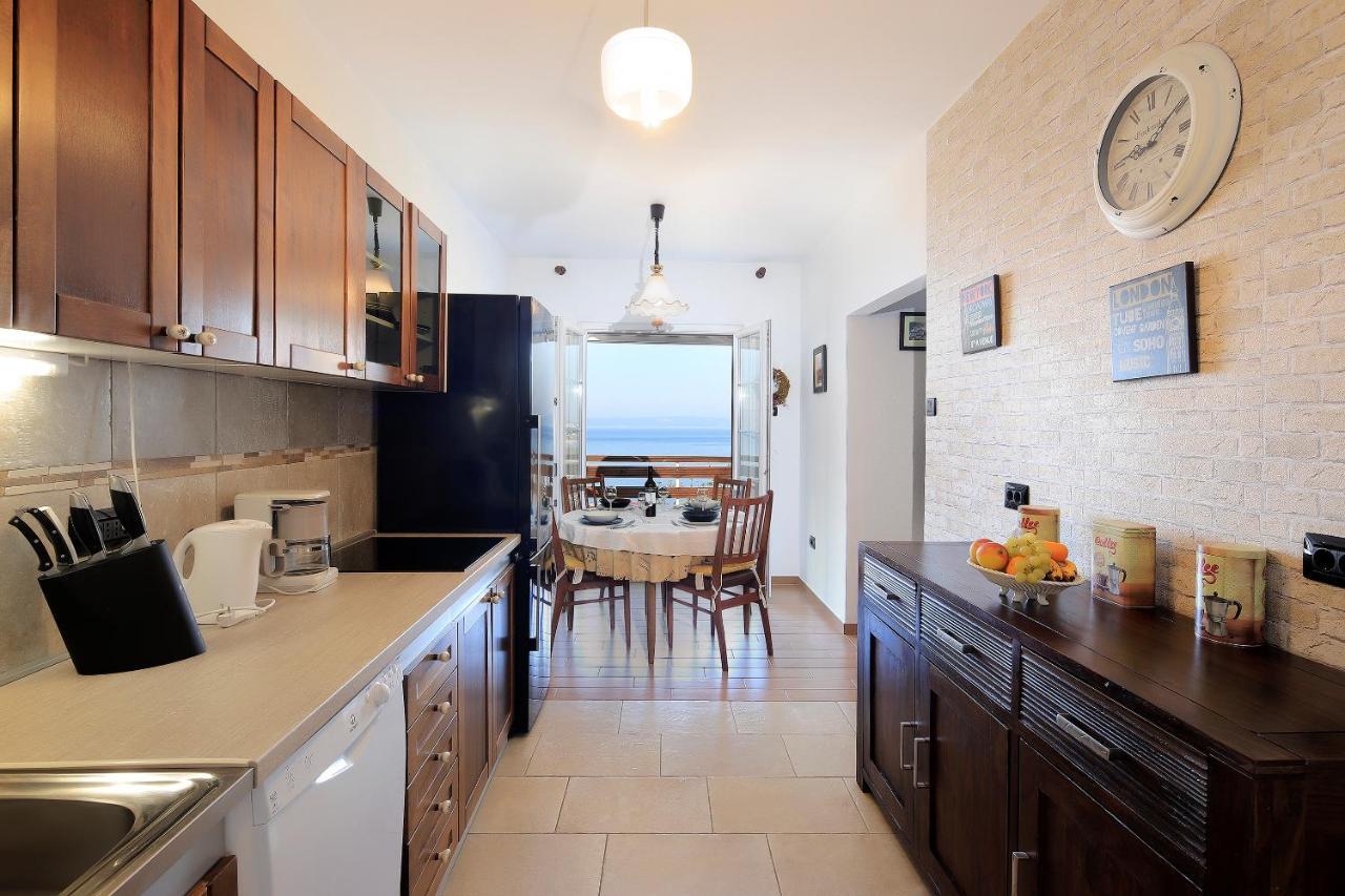Apartment Vincent With Beautiful Sea View Terrace Klenovica Buitenkant foto