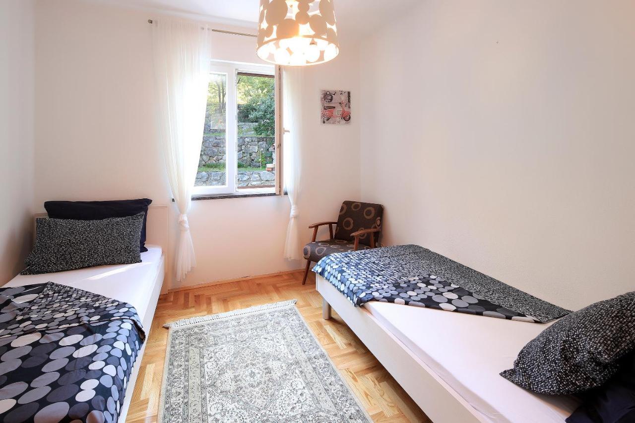 Apartment Vincent With Beautiful Sea View Terrace Klenovica Buitenkant foto